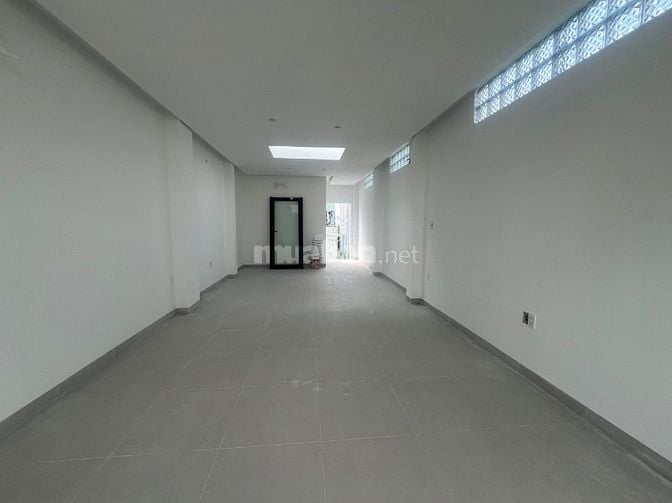CHO THUÊ NHÀ NGUYÊN CĂN MT ĐƯỜNG NGUYỄN XIỂN, GẦN VINHOMES Q9