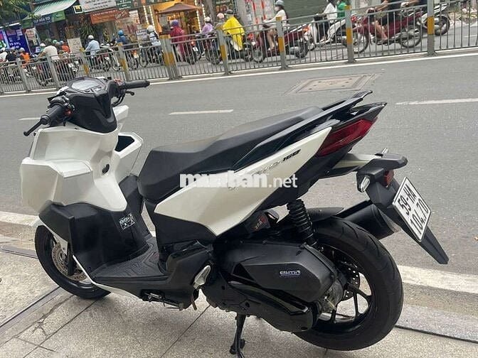 Honda Vario 160 ABS 2023 mới 90% Bstp chính chủ