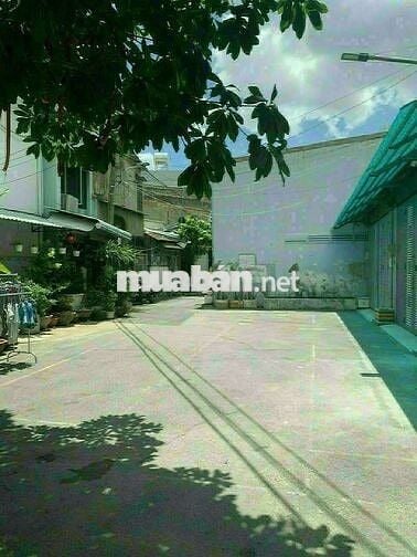 Nhà ngang 5m đúc 4 tấm,hẻm xe hơi căn góc không lộ giới phẩm p9 gv