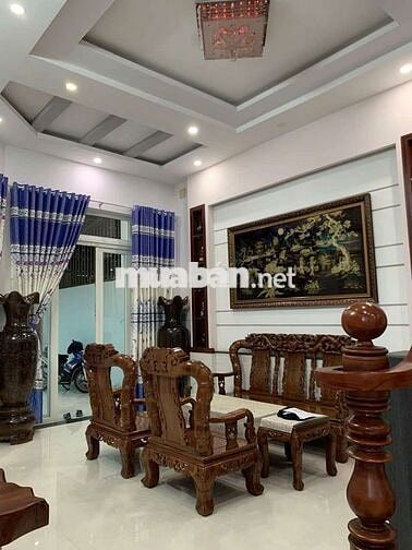 Nhà ngang 5m đúc 4 tấm,hẻm xe hơi căn góc không lộ giới phẩm p9 gv