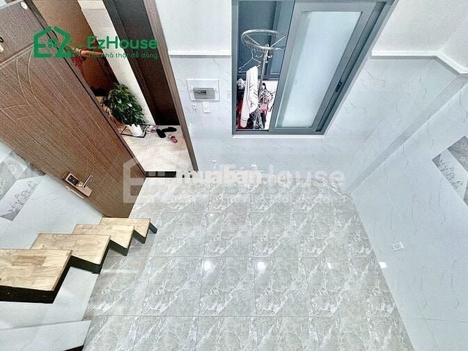 DUPLEX THANG MÁY ĐẦY ĐỦ TIỆN NGHI_NGAY NGÃ TƯ BỐN XÃ_SIÊU SANG