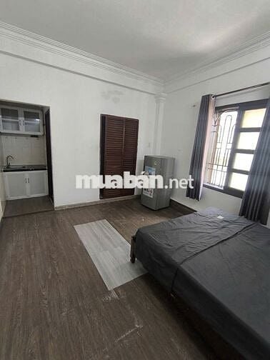 CHO THUÊ PHÒNG CÓ THANG MÁY CỬA SỔ ĐẦY ĐỦ NỘI THẤT NGAY ETOWN CỘNG HÒA