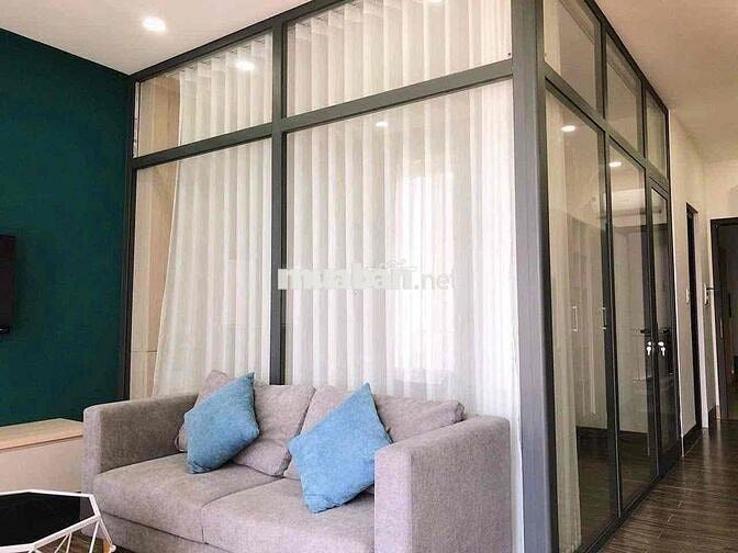 Cho thuê căn hộ 1 phòng ngủ ngay cầu Trần Thị Lý- Gần ĐH Kinh Tế