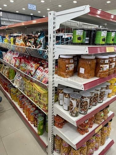 Nhân dịp năm học mới cửa hàng kim ngân cần tuyển 5 bạn bán hàng 