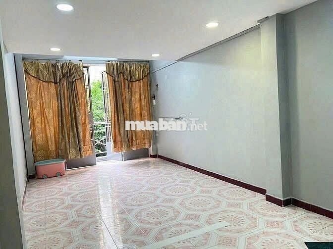 Cho thuê nhà hẻm Trần Quang Diệu 4x10m, 4Pn, 3 tầng giá 15 triệu