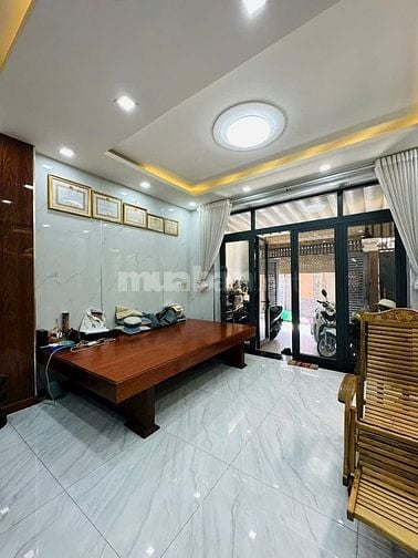 ⭐️Nhà DT:5,7x17m; đẹp Cao cấp hẻm xe hơi 1 trục Đường Số 8, P11