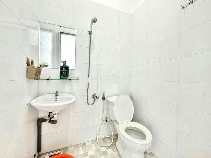 Căn hộ full kính full nt cơ bản nằm giữa Gò Vấp Tân Bình Q12