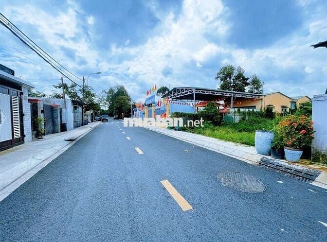 Đất Nở Hậu (9mx31m)MT 12m, Full Thổ Cư giá 1ty6, Tân Thông Hội, Củ Chi