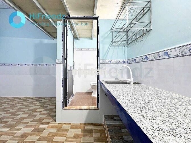 Cho thuê phòng trọ duplex siêu rộng giá rẻ đi bộ qua GTVT
