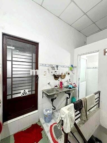 Nhà P.1 Quận 8 mà hẻm còn to - 50m2 - 4 tầng - 4 phòng , Hơn 6ty