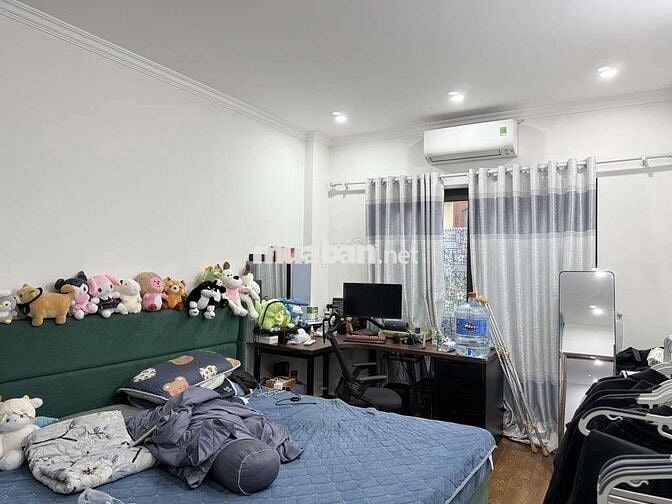 Sổ đỏ đặt ngân hàng 1.5 tỷ, chủ cần bán gấp, nhà Phố Trạm- gần Aeon