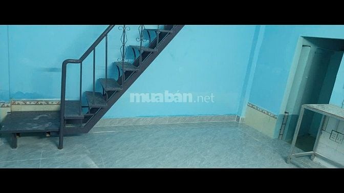 Nhà cho thuê chính chủ, mới nâng nền cao ráo, sạch đẹp.-6tr gần chọ 