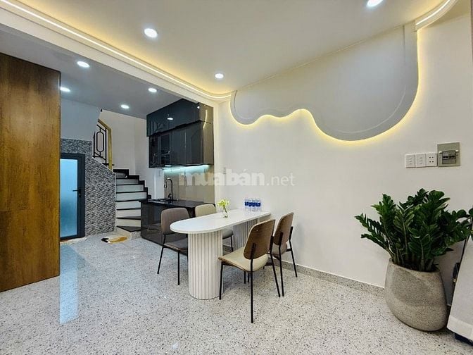 CHÍNH CHỦ BÁN NHÀ ĐẸP KHU SÂN BAY NGANG 5,4M ĐÚC 1 LẦU 3PN GIÁ MỀM