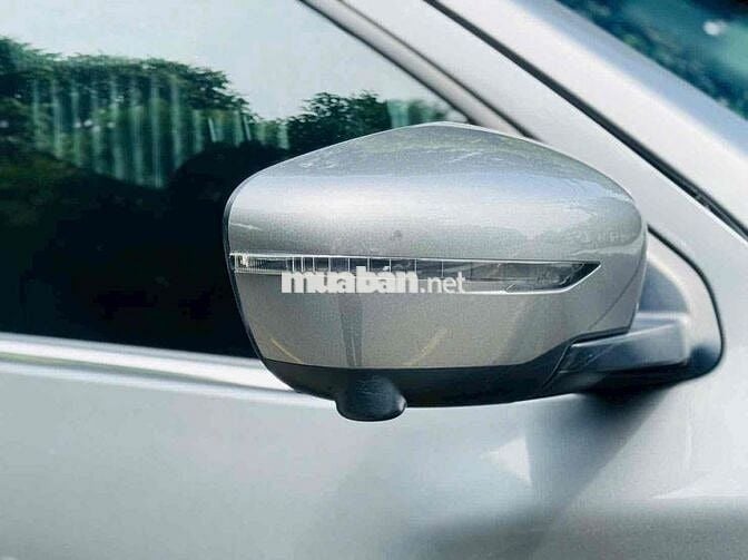 Nissan Navara 2022 VL 2.3 AT 4WD Cao cấp - 85000km