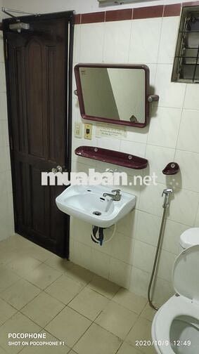 Dư 2 phòng trống 25m2 và 40m2, mặt tiền nhà phố Q.BT