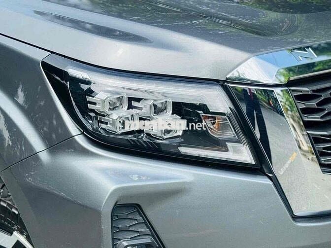 Nissan Navara 2022 VL 2.3 AT 4WD Cao cấp - 85000km