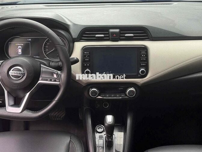Nissan Almera 2023 VL - 72000 km còn BH, bao test