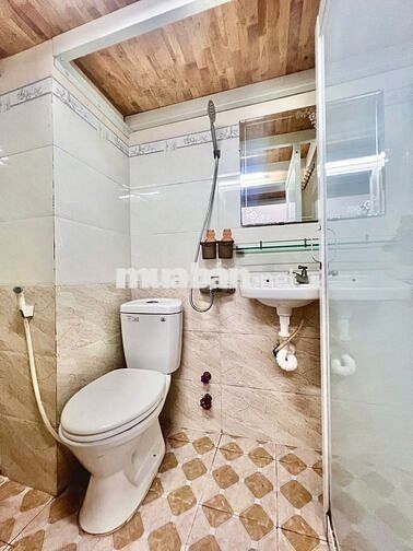 GÁC LỬNG TIỆN LỢI, NỘI THẤT CƠ BẢN, AN NINH 9' ĐI ĐH CÔNG THƯƠNG