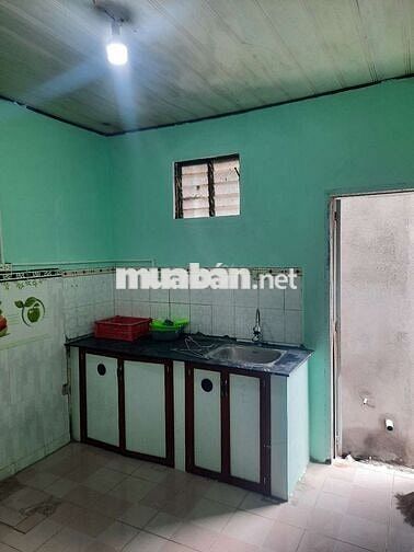 Cho thuê nhà cấp 4 gần biển Hòa minh
