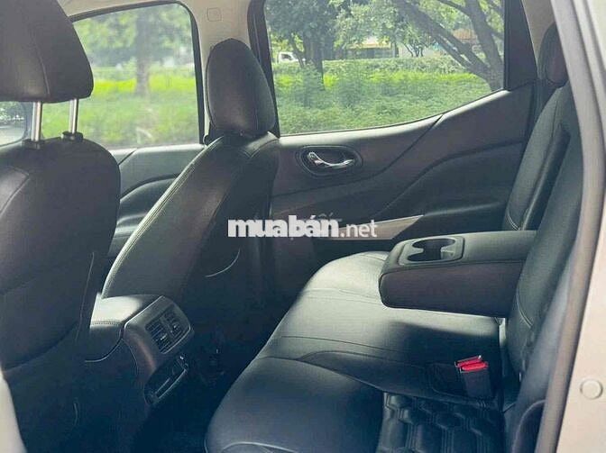 Nissan Navara 2022 VL 2.3 AT 4WD Cao cấp - 85000km