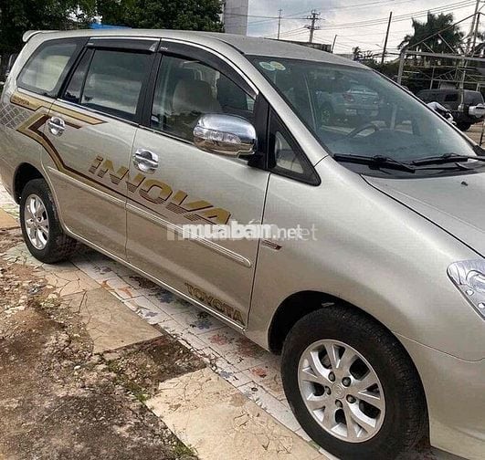 Toyota Innova 2008 G - fun đồ chơi sạch đẹp