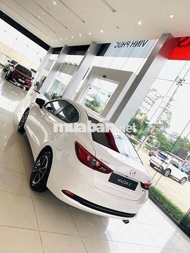MAZDA 2 LUXURY VIN 24 GIẢM 32 TRIỆU + QUÀ TẶNG