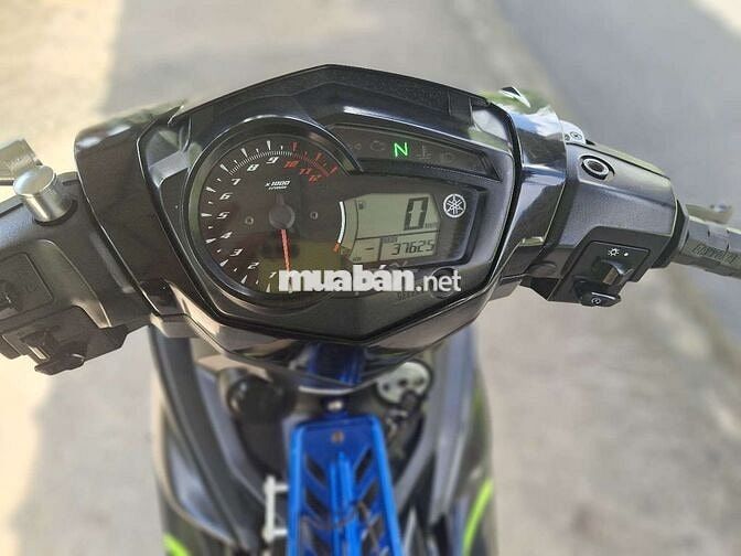 Yamaha EX 150 MX KING .ĐK 2018. BS 83 CÀ VẸT  ĐỦ