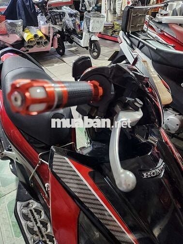 Cần bán xe ab  giá 8t8