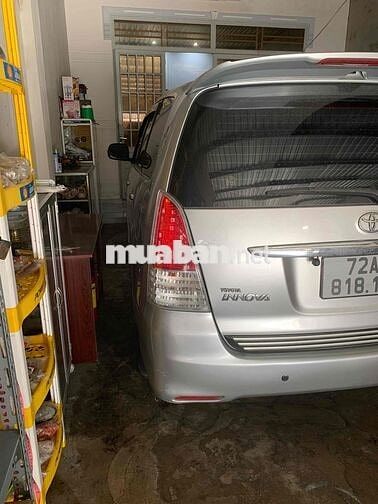 Toyota Innova 2008 V - 174000 km