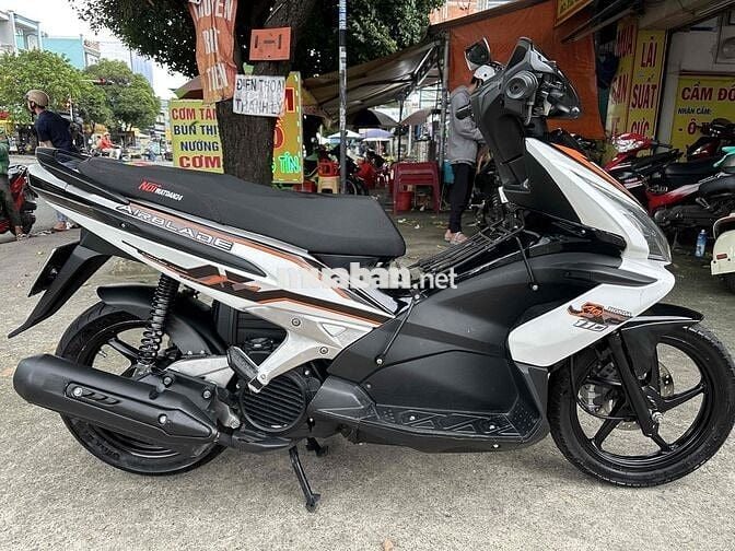 Air Blade 2009 UP THÁI, XE ĐẸP KENG, MÁY ÊM RU