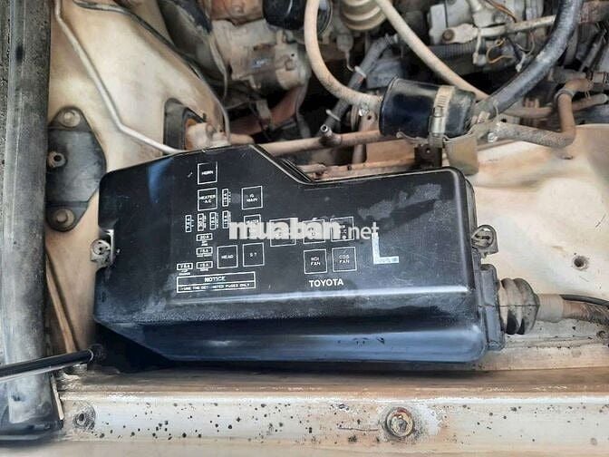 1993 2.4 MT - 10000 km