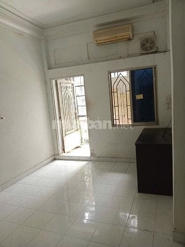 CHO THUÊ PHÒNG – NHÀ MẶT TIỀN TRUNG TÂM QUẬN 3