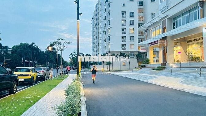 Cho thuê Shop Phú Mỹ Hưng, Q7, góc đường số 19 giao Nguyễn Lương Bằng