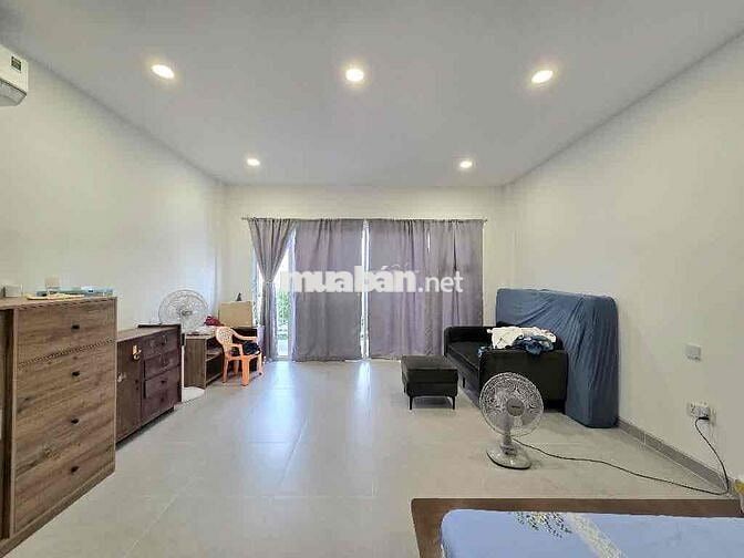 BÁN CHDV - PHAN VĂN TRỊ - ĐỐI DIỆN EMART