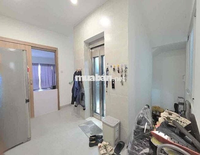 BÁN CHDV - PHAN VĂN TRỊ - ĐỐI DIỆN EMART