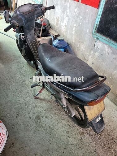 Xe dư không dùng cần bán lại chở hàng