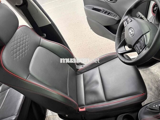 Hyundai Grand i10 2022 1.2 AT bản Full - 52000 km