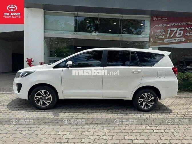 Toyota Innova 2022 E 2.0 MT - bảo hành Toyota