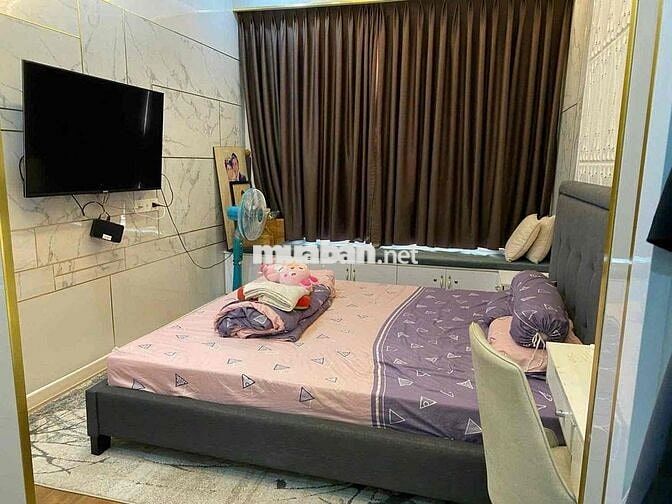 Cho thuê căn hộ 2PN.2WC nội thất đẹp như hình ở ngay-Golden Mansion