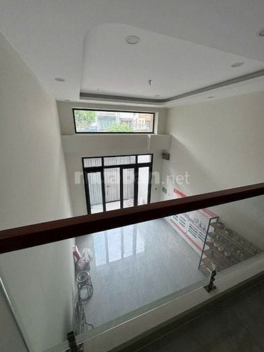 NHÀ 2 MT CHỢ LỚN Q6 (4X20) HẦM LỬNG 4 LẦU. GIÁ 19,5 TỶ