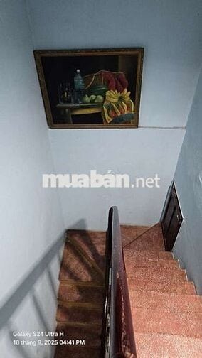 😜Cho thuê nhà 1trệt 1lầu 2pn 2wc 1bếp DT 4x13 nhà mới Tinh