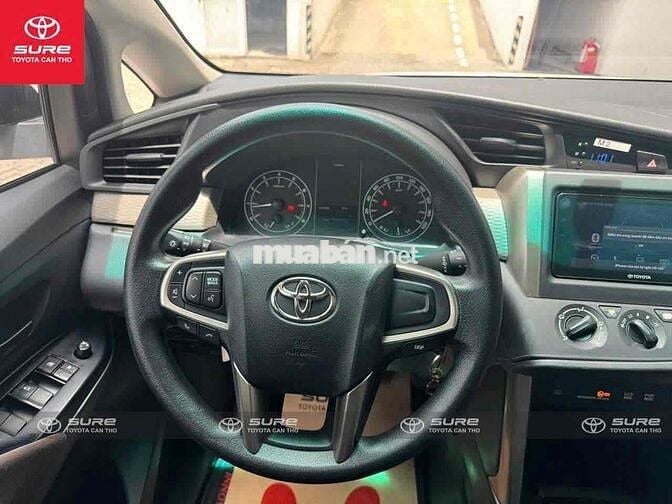 Toyota Innova 2022 E 2.0 MT - bảo hành Toyota