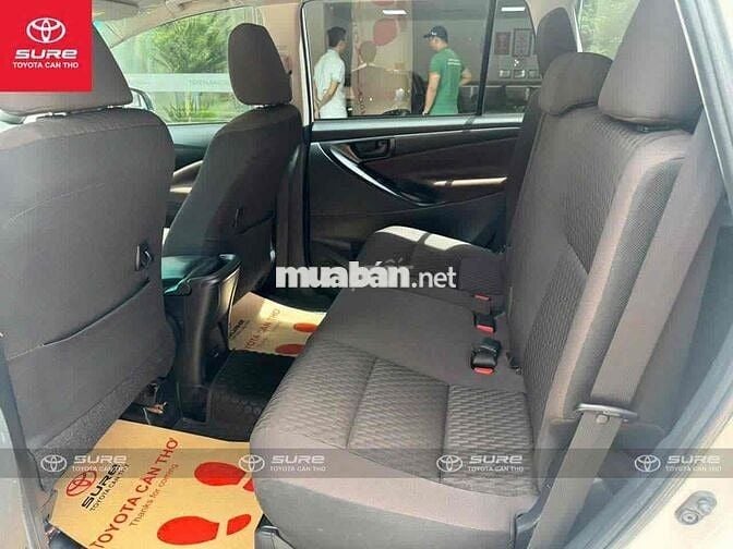 Toyota Innova 2022 E 2.0 MT - bảo hành Toyota