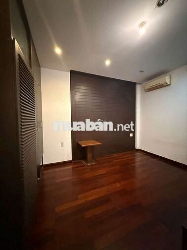 Bán nhà mặt tiền Tô Hiến Thành- Nha Trang