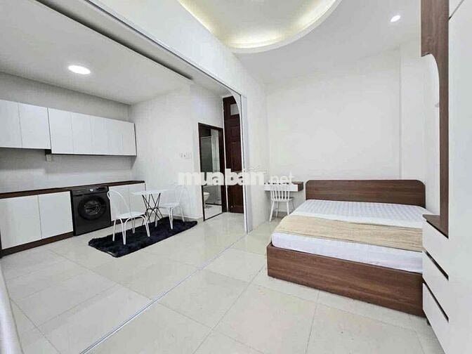 Khai trương căn hộ 1PN Ban công MỚI Q10 gần ĐH Kinh tế UEH, ĐH Hoa Sen
