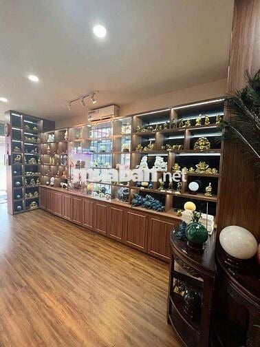 Góc 2Mặt Tiền DT 6x20m 1 Trệt 3 Lầu Sàn Trống Suốt