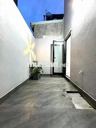 NHÀ NGAY UỶ BAN NHÂN DÂN PHƯỜNG TÂN TRIỀU MỚI 650TR NHẬN NHÀ Ở NGAY
