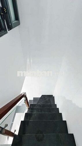 BÁN NHÀ ĐẸP  GIÁ RẺ. P. 15 Q8. .( P . PHÚ ĐỊNH )