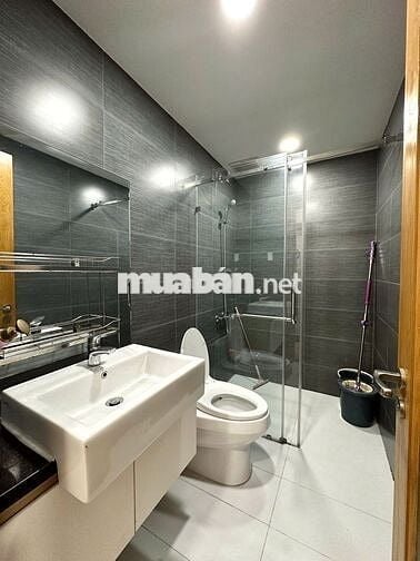 Bán nhà 7 tầng hẻm xe tải đường 3/2 Quận 10 dt( 5 x 20m) giá 29.5 tỷ