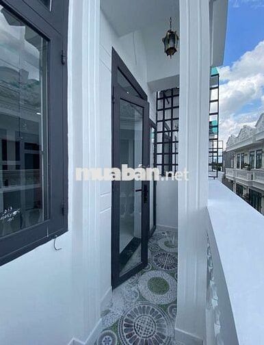 Nhà 4,5m-15m Hóc Môn 415tr mới 100% ko quy hoạch sân đậu oto